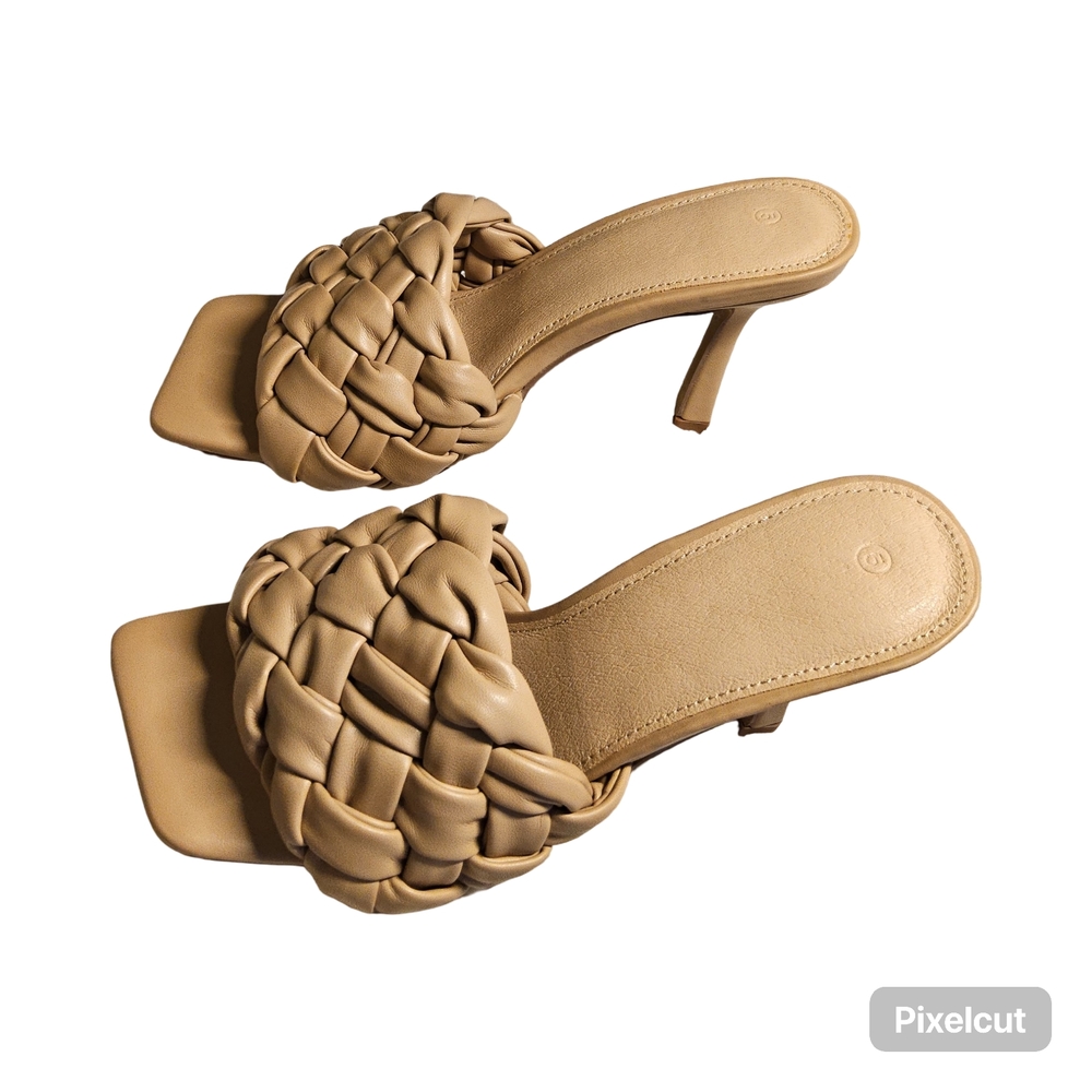 Preloved Size 5 Tan Braided open toe Heels - Picture 3 of 9